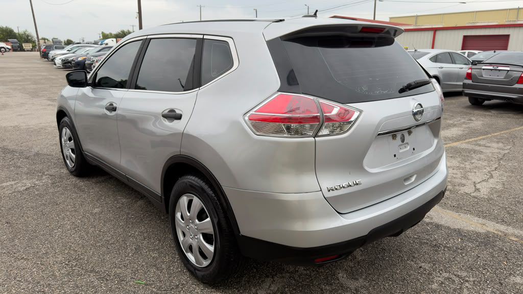 2016 Nissan Rogue Image 5