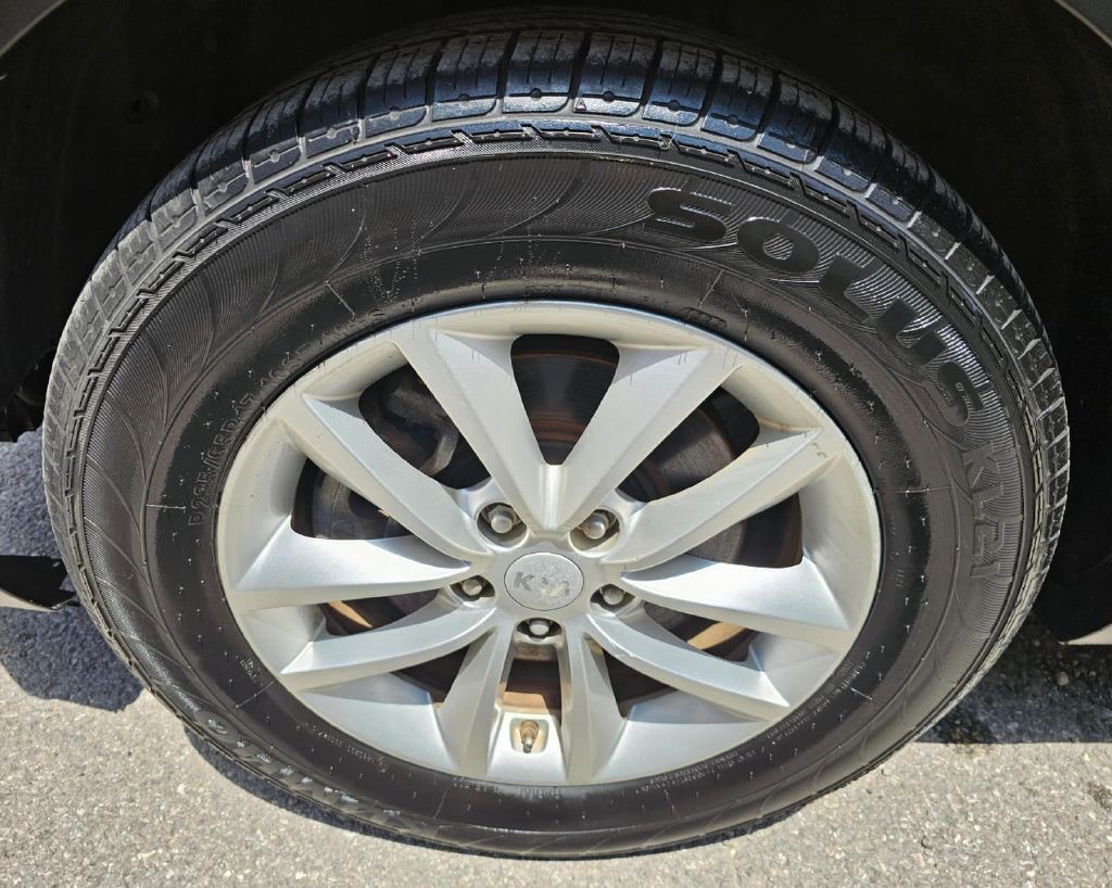 2018 Kia Sorento Image 6
