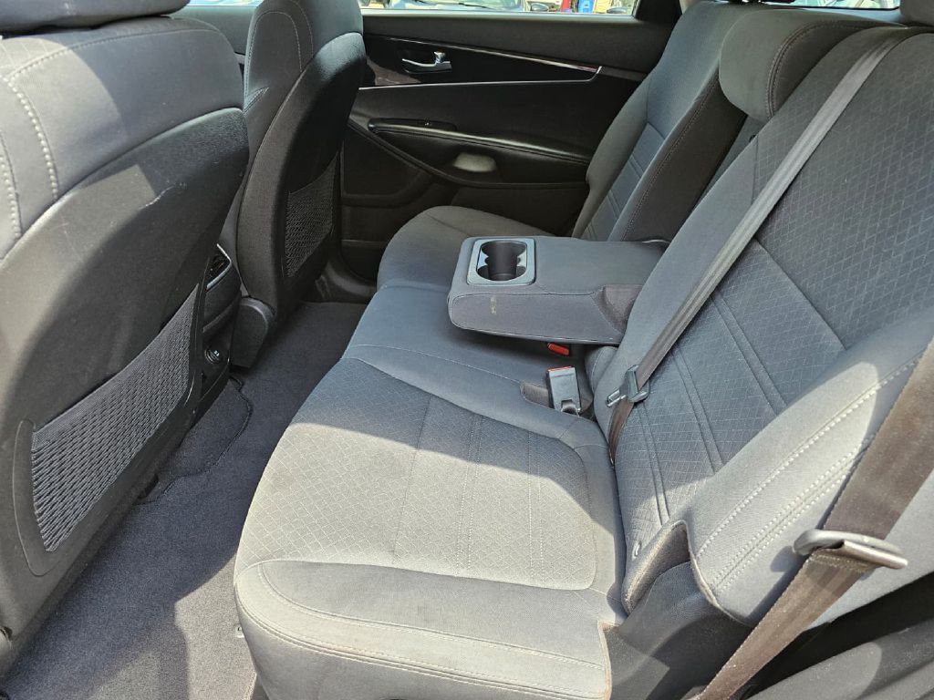 2018 Kia Sorento Image 20