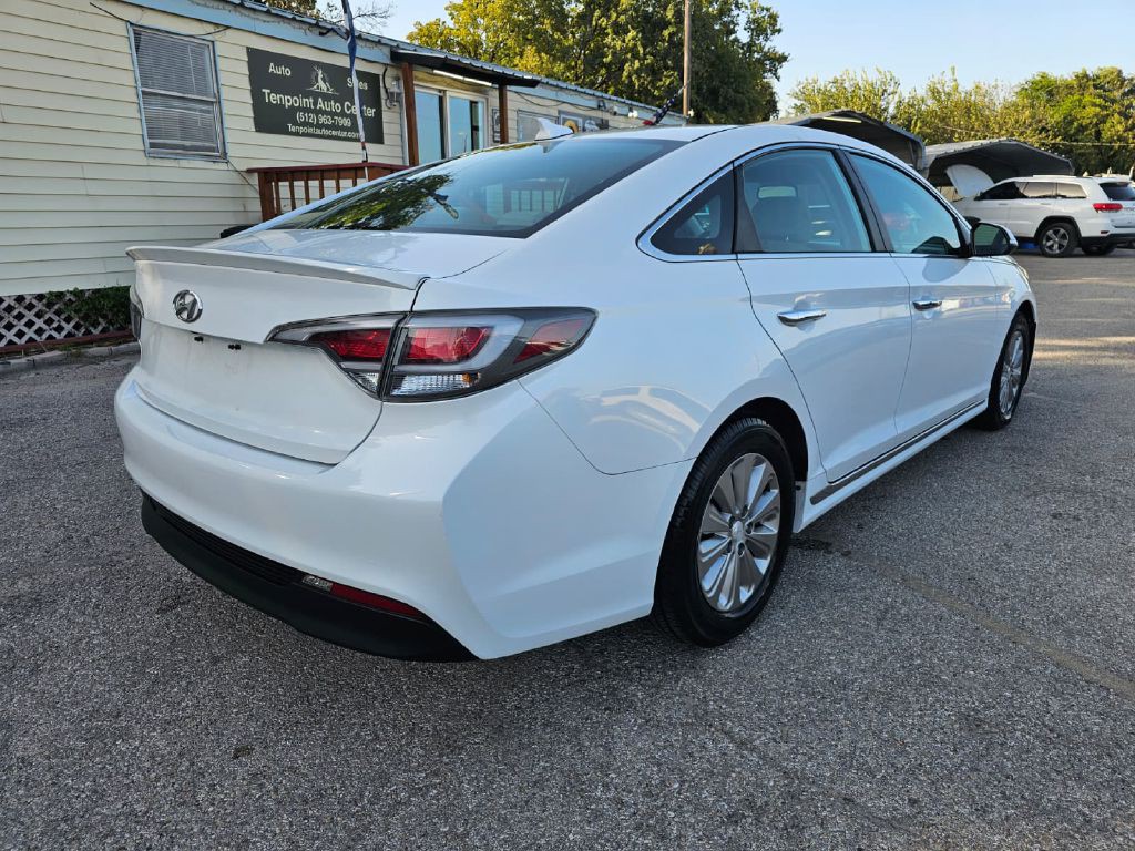 2017 Hyundai Sonata Image 6