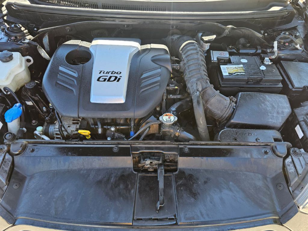 2014 Hyundai Veloster Image 19