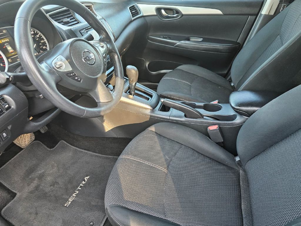 2018 Nissan Sentra Image 12