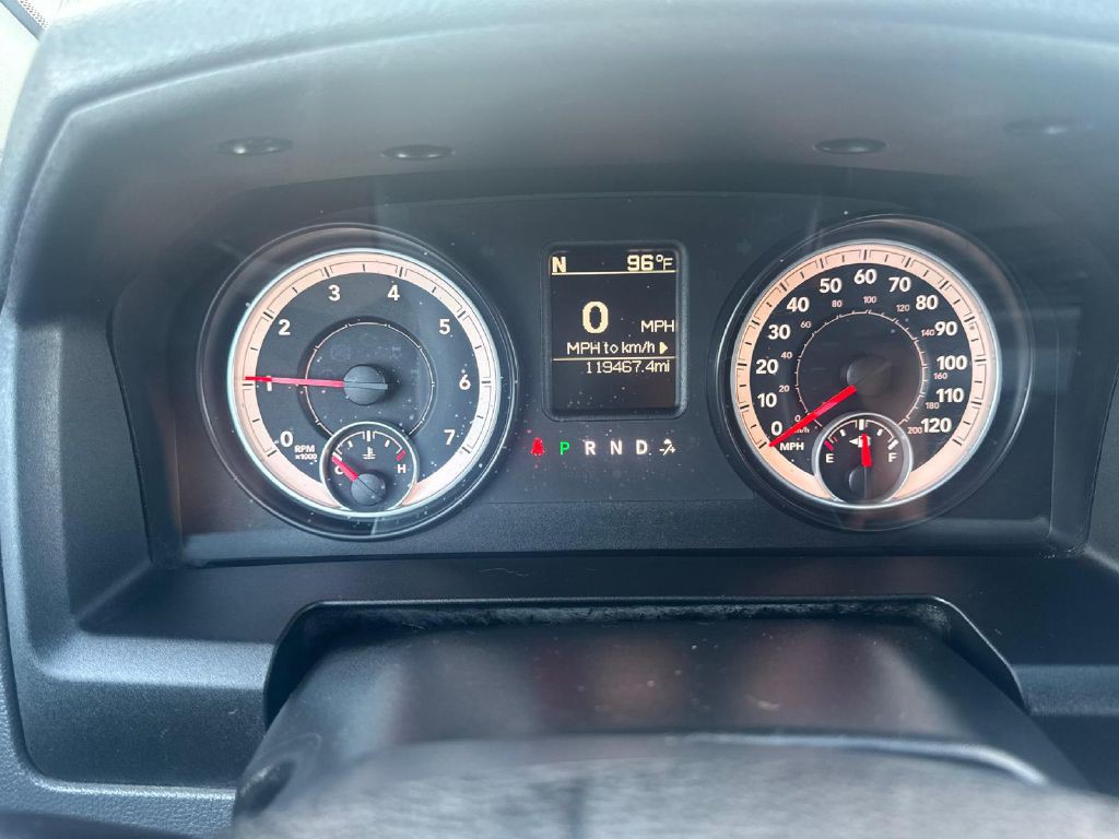 2014 RAM 1500 Image 10