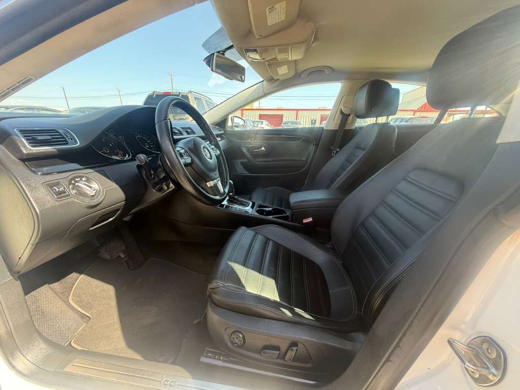 2013 Volkswagen CC Image 10