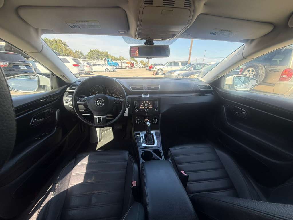 2013 Volkswagen CC Image 11