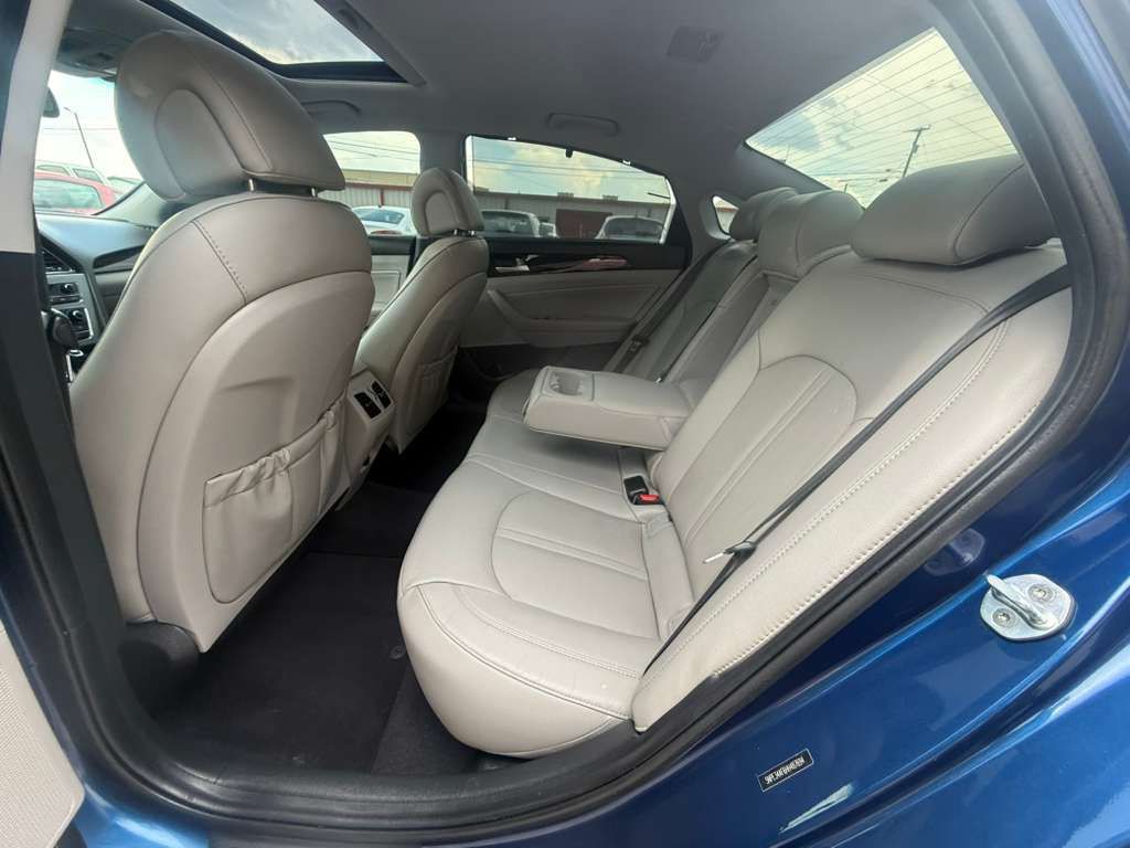 2017 Hyundai Sonata Image 12