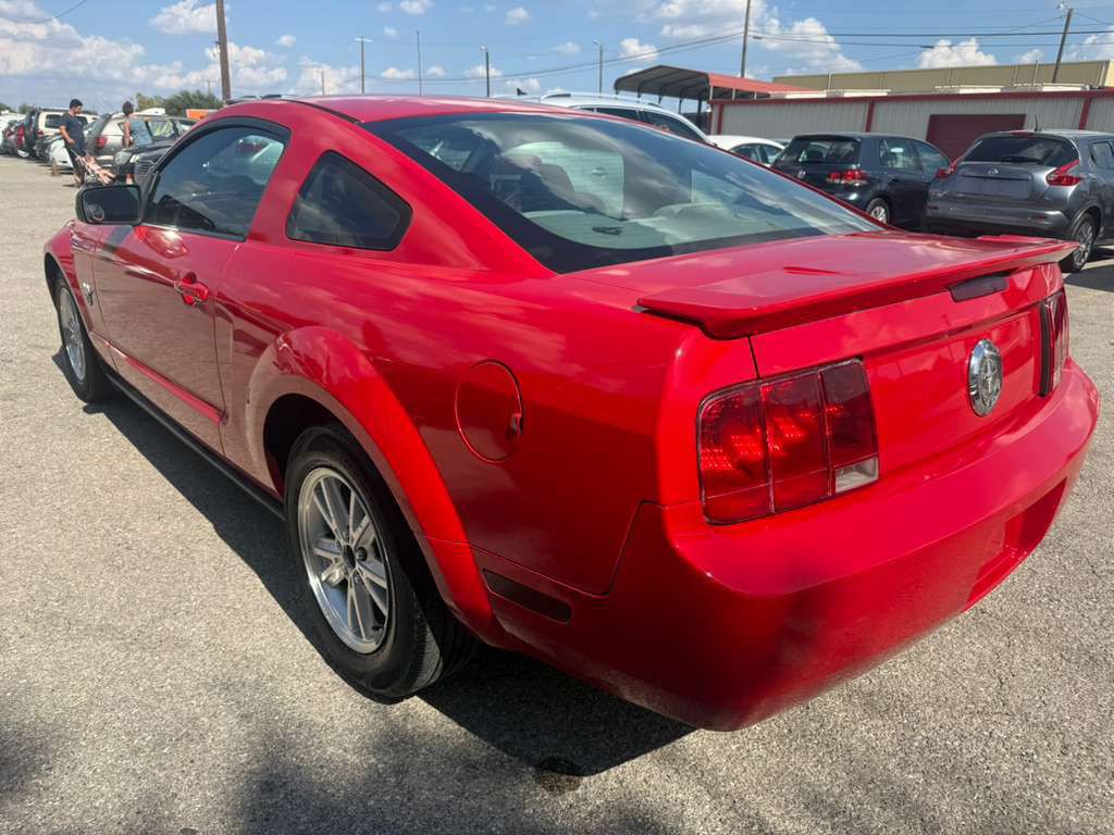 2009 Ford Mustang Image 6