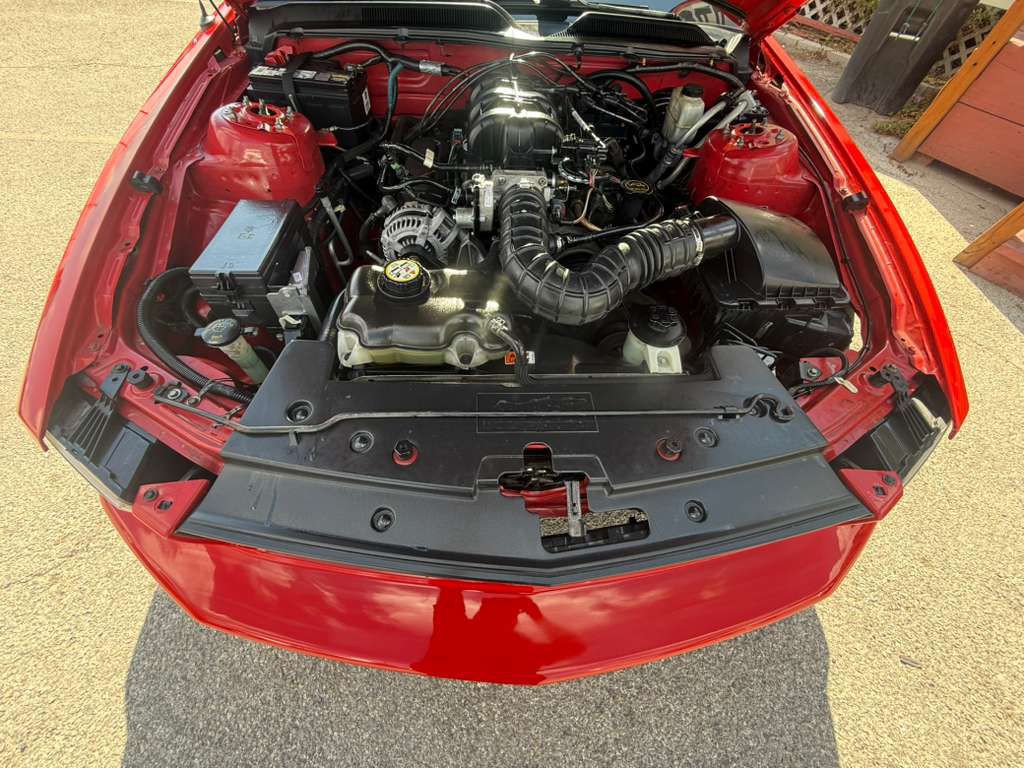 2009 Ford Mustang Image 17