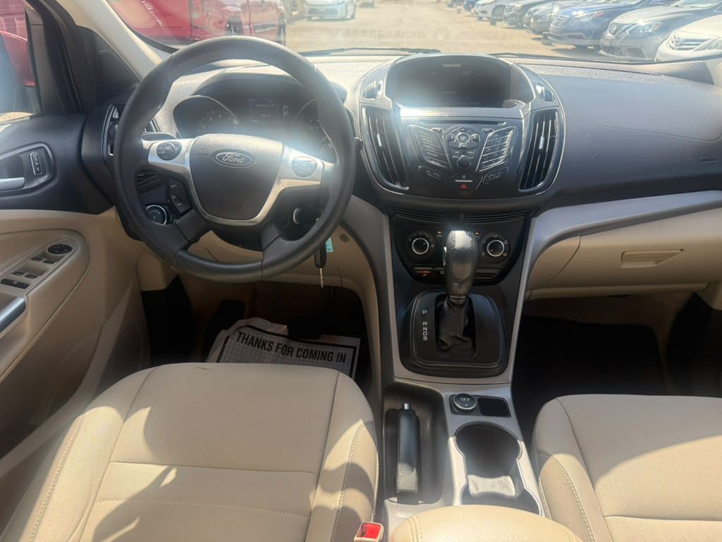 2015 Ford Escape Image 10