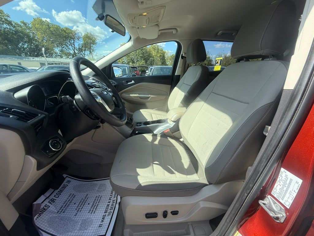 2015 Ford Escape Image 11
