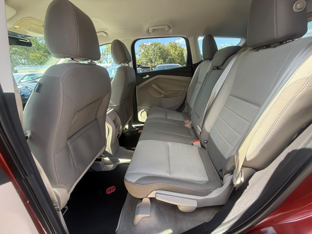 2015 Ford Escape Image 13
