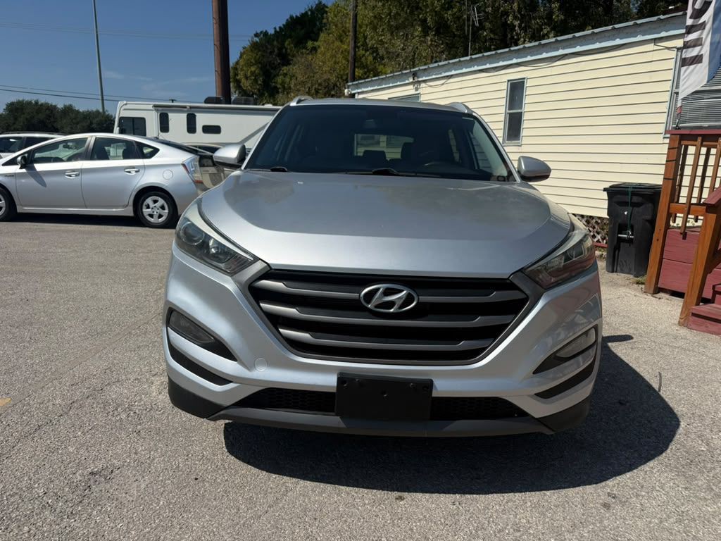 2016 Hyundai Tucson Image 1