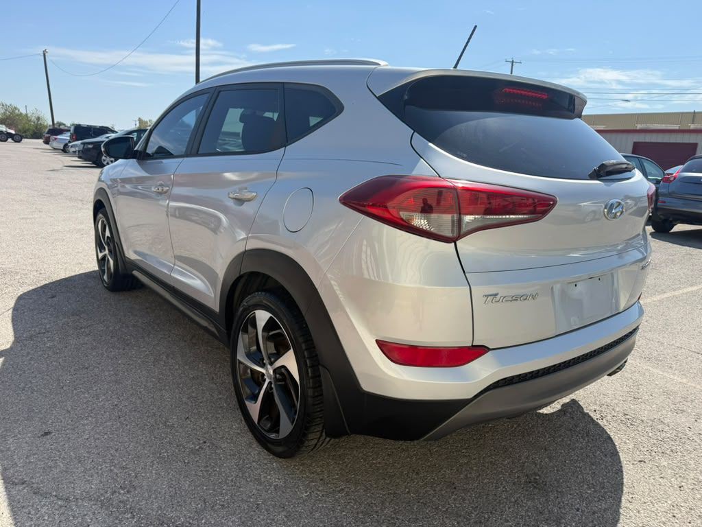 2016 Hyundai Tucson Image 5