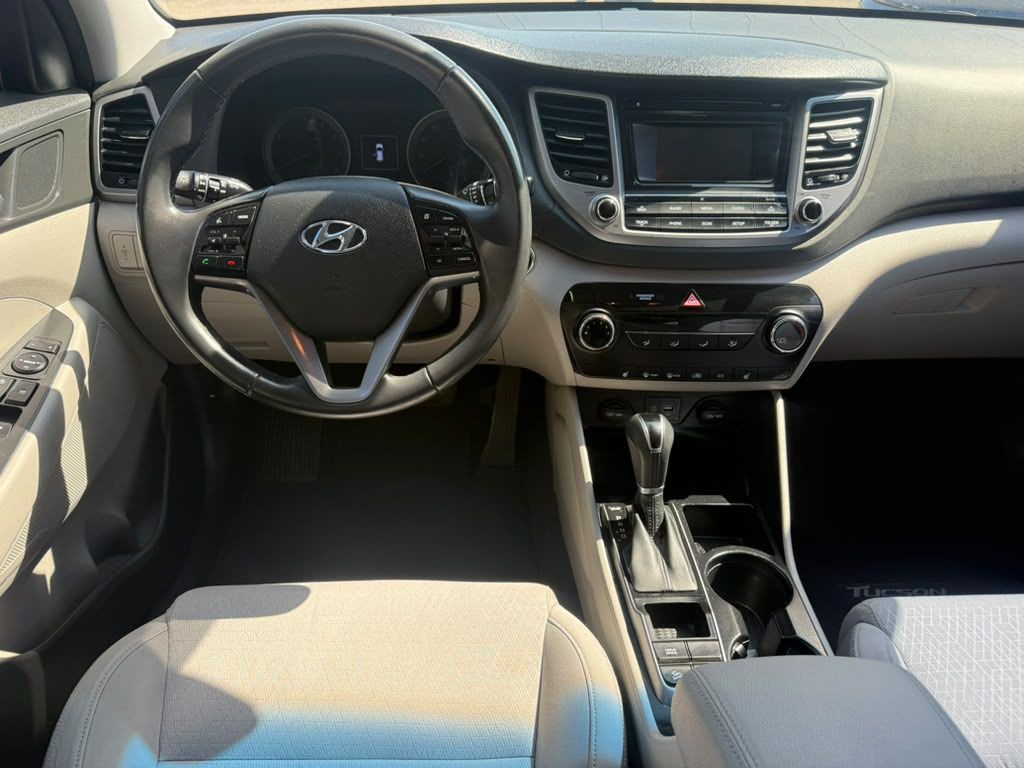 2016 Hyundai Tucson Image 10