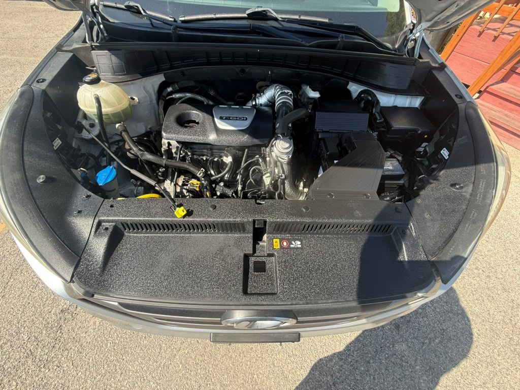 2016 Hyundai Tucson Image 18