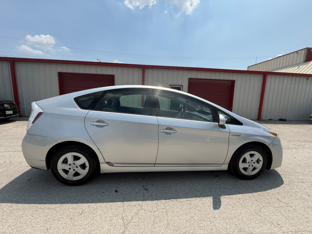 2010 Toyota Prius Image 4