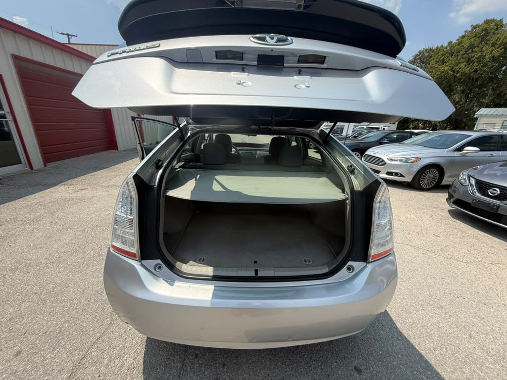 2010 Toyota Prius Image 9