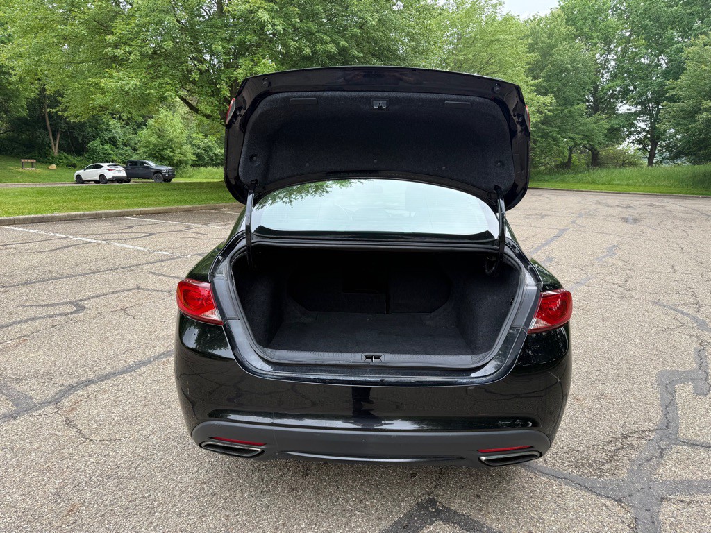 2015 Chrysler 200 Image 16