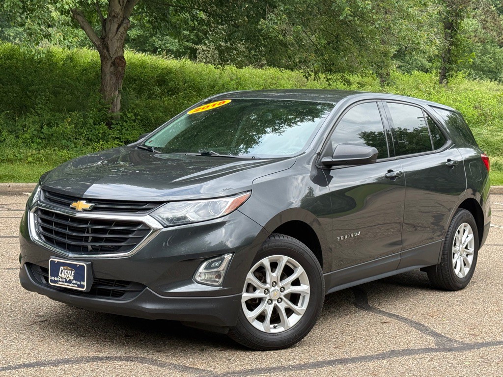 2018 Chevrolet Equinox Image 2