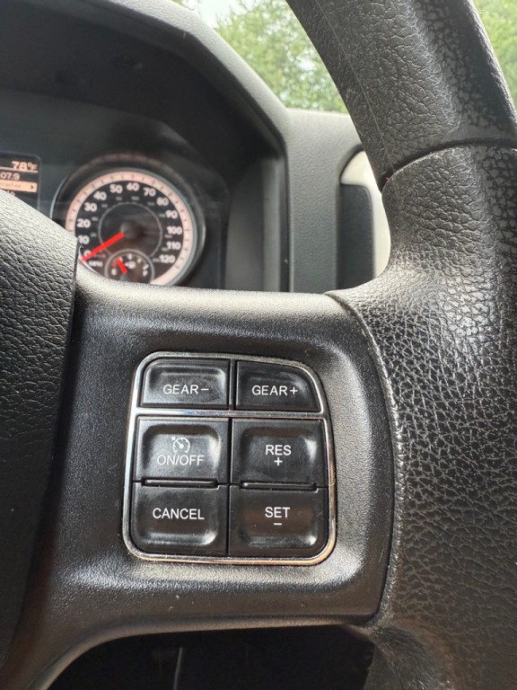2017 RAM 1500 Image 6