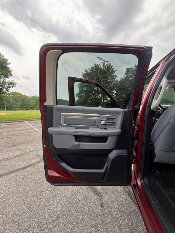 2017 RAM 1500 Image 13