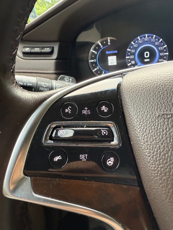 2017 Cadillac Escalade Image 7