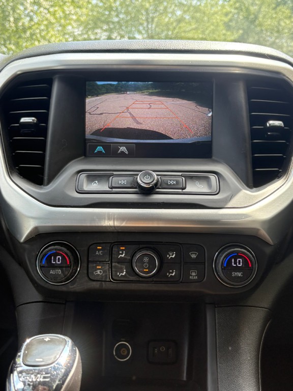 2018 GMC Acadia Image 7