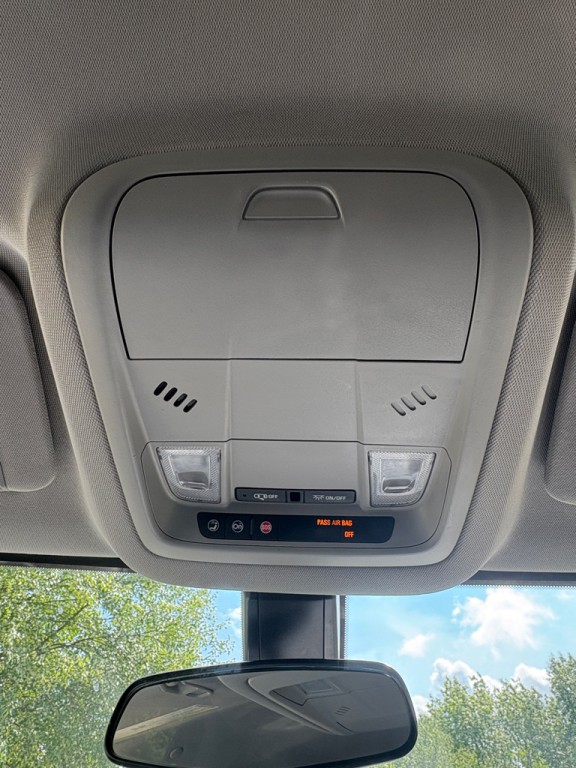 2018 GMC Acadia Image 9