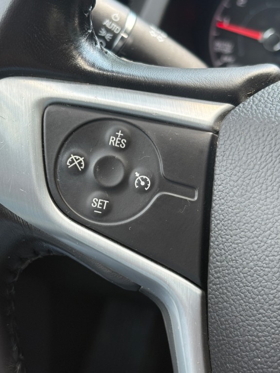 2018 GMC Acadia Image 11
