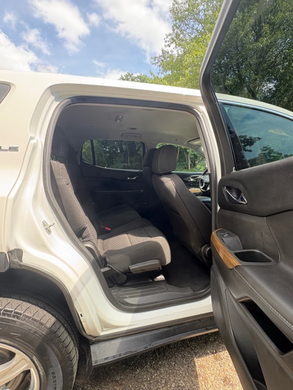 2018 GMC Acadia Image 20
