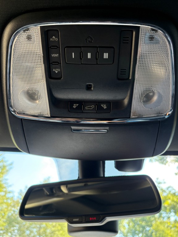 2016 Jeep Grand Cherokee Image 12