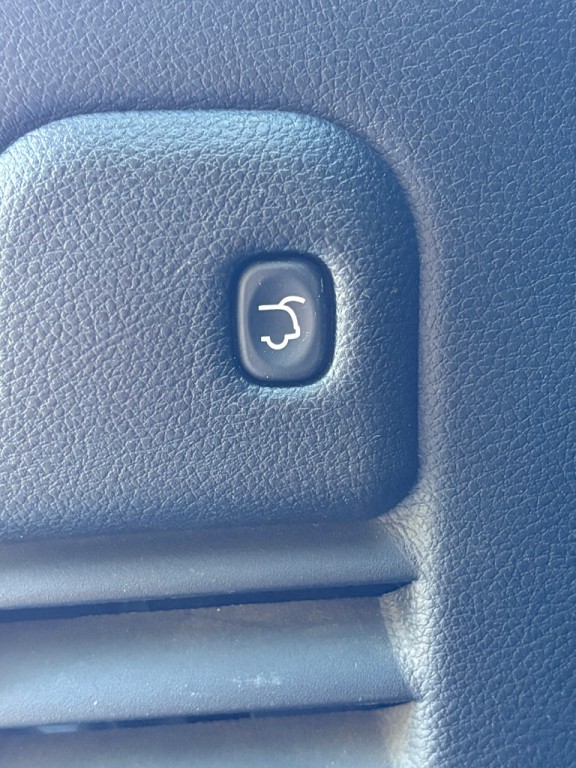 2016 Jeep Grand Cherokee Image 15