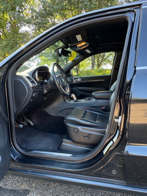 2016 Jeep Grand Cherokee Image 16