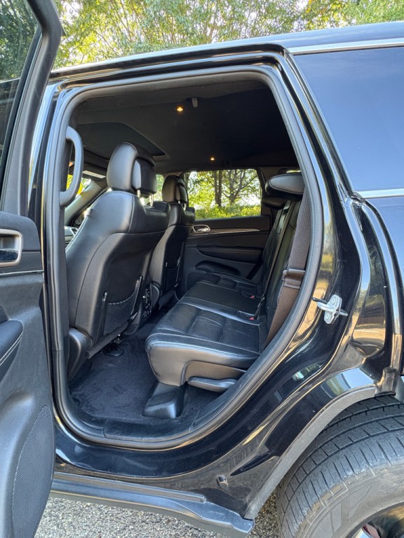 2016 Jeep Grand Cherokee Image 18