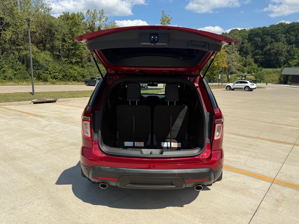 2015 Ford Explorer Image 15