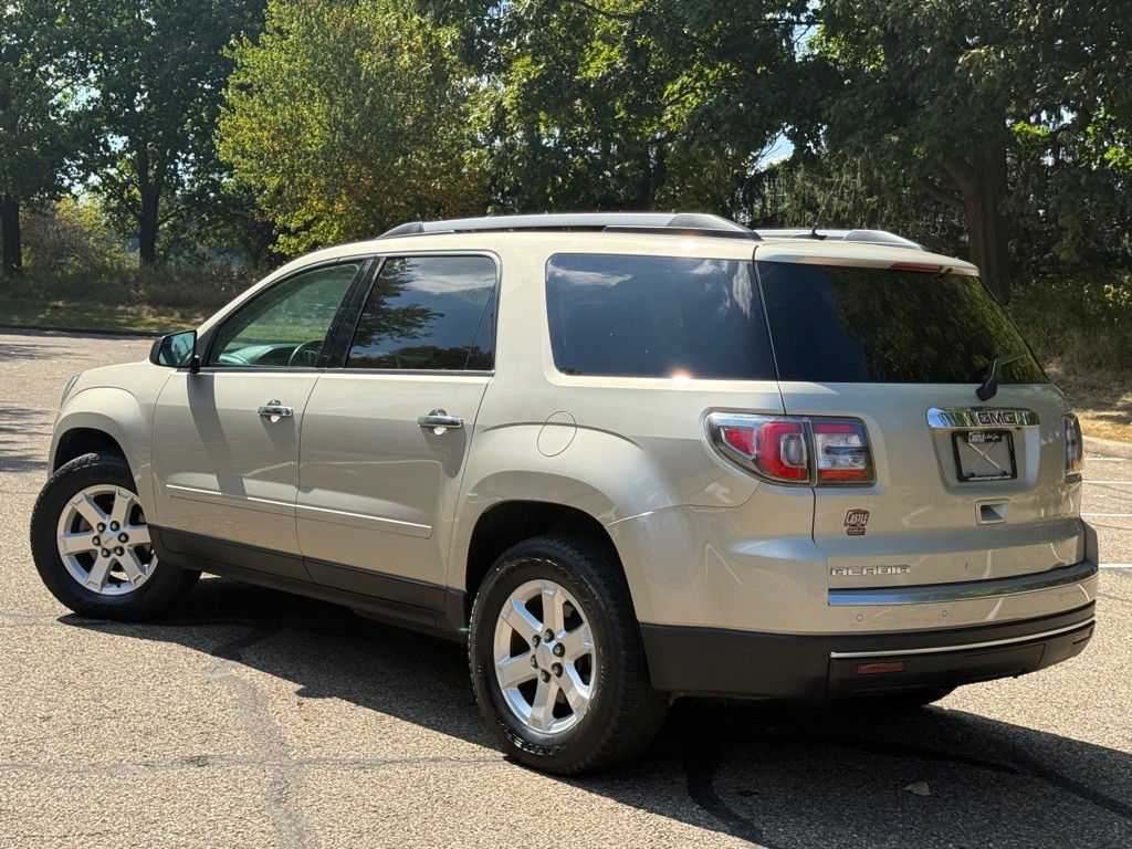 2014 GMC Acadia Image 3