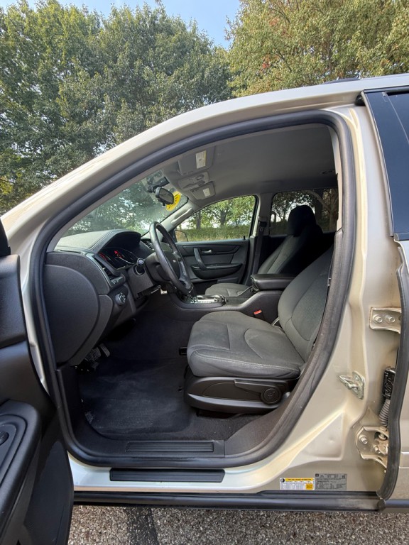 2014 GMC Acadia Image 13