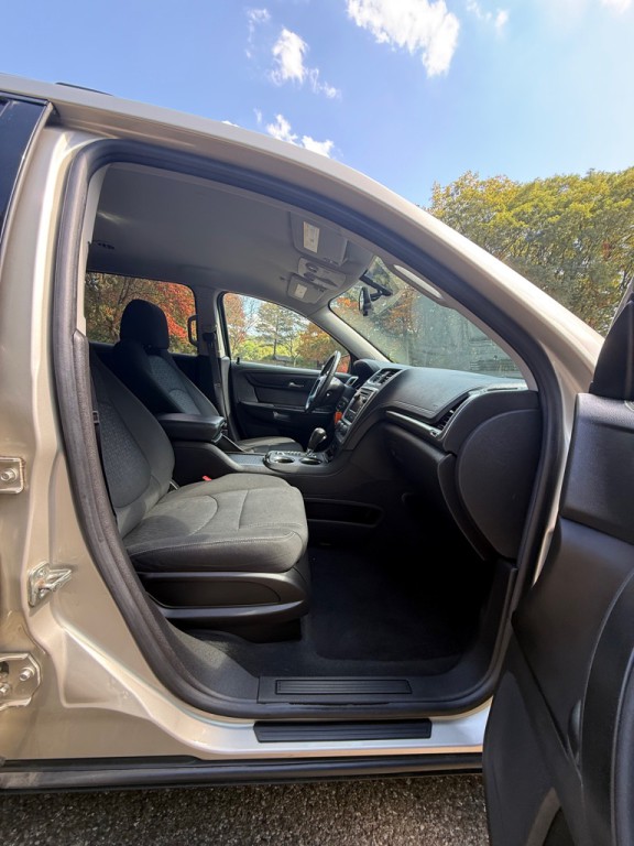 2014 GMC Acadia Image 24