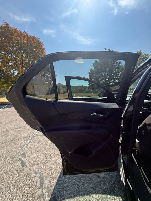 2019 Chevrolet Equinox Image 16