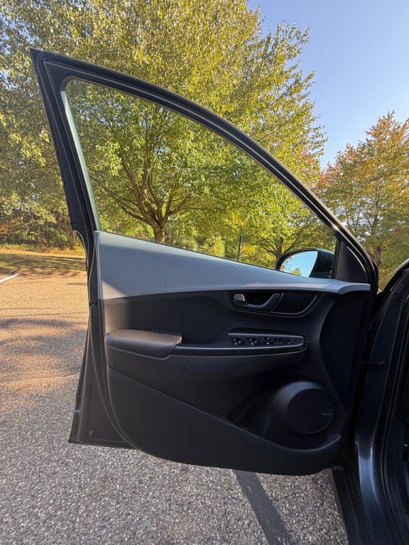 2020 Hyundai Kona Image 16