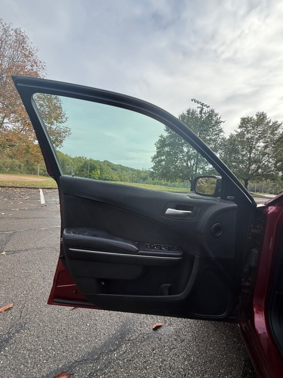 2018 Dodge Charger Image 12