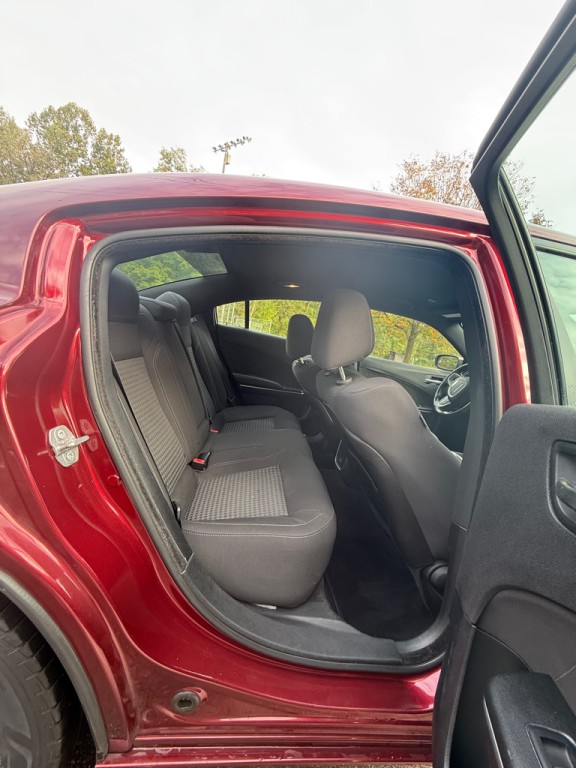 2018 Dodge Charger Image 16