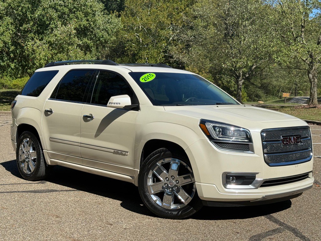 2015 GMC Acadia Image 2