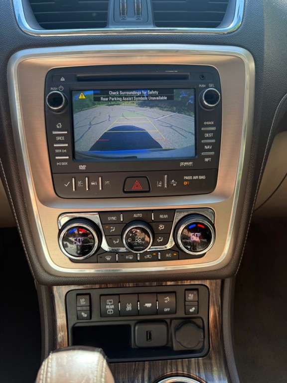 2015 GMC Acadia Image 10