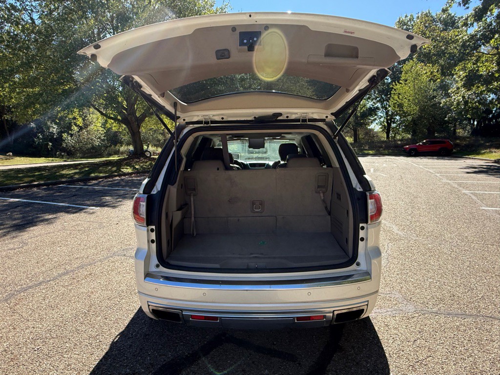 2015 GMC Acadia Image 22