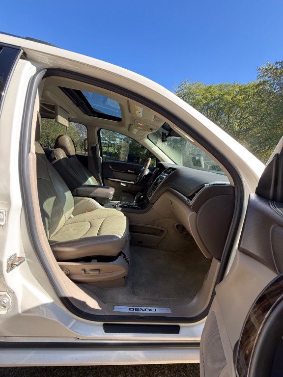 2015 GMC Acadia Image 27