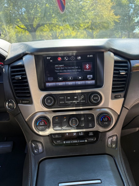 2015 GMC Yukon Image 9