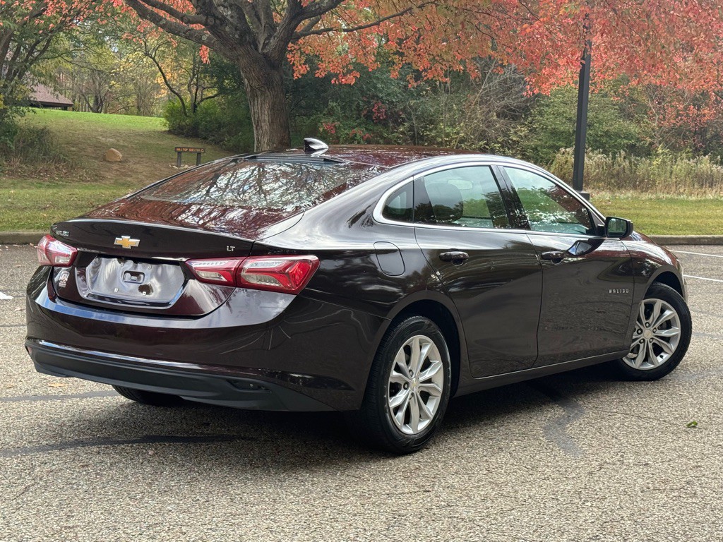 2020 Chevrolet Malibu Image 3