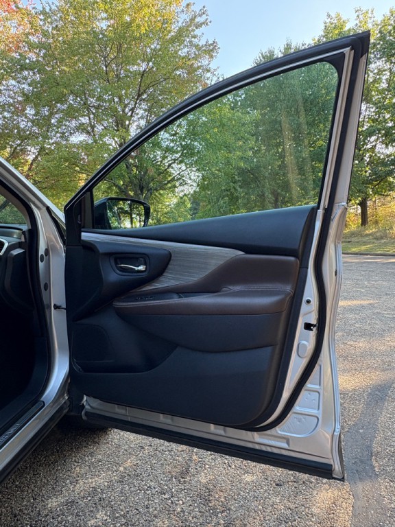 2015 Nissan Murano Image 21
