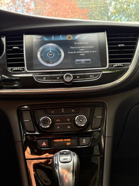 2019 Buick Enclave Image 8